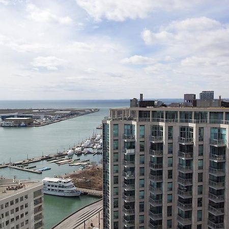Aparthotel Glen Grove At Maple Leaf Toronto Esterno foto