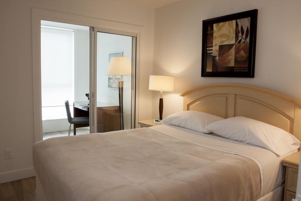 Aparthotel Glen Grove At Maple Leaf Toronto Esterno foto